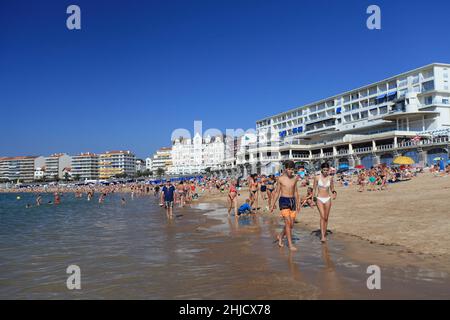 La plage de St Jean de Luz, Pyrénées Atlantiques, pays Basque, France Banque D'Images