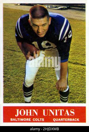 Une carte de football Philadelphia Gum 1964 avec le quarterback de l'étoile John Unitas des NFL Baltimore Colts Banque D'Images