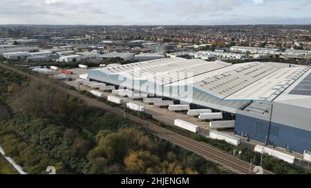 Sainsbury's distribution Centre - Rye Park, Hoddesdon Hertfordshire vue sur le Drone aérien Banque D'Images