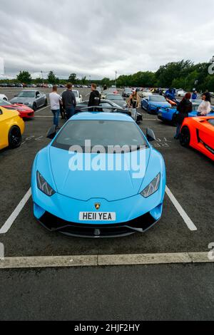 Darlington, Royaume-Uni; 23rd août 2020 : Lamborghini est garée à un salon de l'auto Banque D'Images