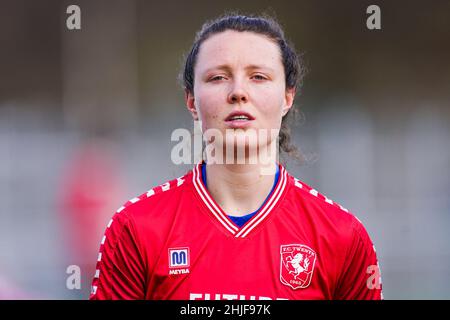 AMSTERDAM, PAYS-BAS - JANVIER 29 : Fenna Kalma du FC Twente lors du match KNVB Beker entre ASV Wartburgia et le FC Twente au Sportpark Drieburg le 29 janvier 2022 à Amsterdam, pays-Bas (photo de Joris Verwijst/Orange Pictures) Banque D'Images