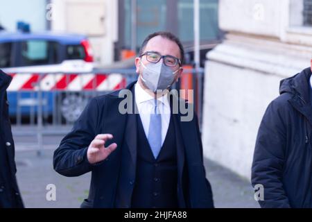 Rome, Italie.29th janvier 2022.Alfonso Bonafede arrive au Palais Montecitorio pour le sixième vote pour l'élection du nouveau Président de la République, le 29 janvier 2022 (Credit image: © Matteo Nardone/Pacific Press via ZUMA Press Wire) Banque D'Images