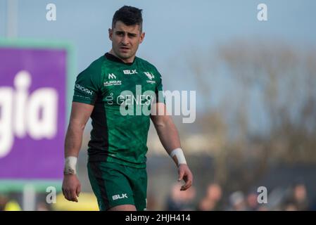 Galway, Irlande.30th janvier 2022.Tiernan O'Halloran du Connacht lors du match de rugby de la série 11 du Championnat des États-Unis entre Connacht Rugby et Glasgow Warriors au Sportsground de Galway, en Irlande, le 29 janvier 2022 (photo d'Andrew SURMA/ Credit: SIPA USA/Alay Live News Banque D'Images