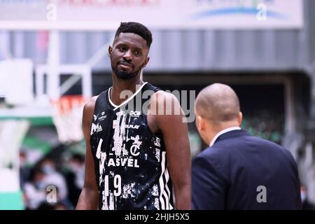 Youssoupha FALL (19) de LDLC ASVEL lors du championnat français, BetClic ELITE basketball match entre Nanterre 92 et LDLC ASVEL le 29 janvier 2022 au Palais des Sports Maurice Thorez à Nanterre, France - photo Ann-Dee Lamour / CDP MEDIA / DPPI Banque D'Images