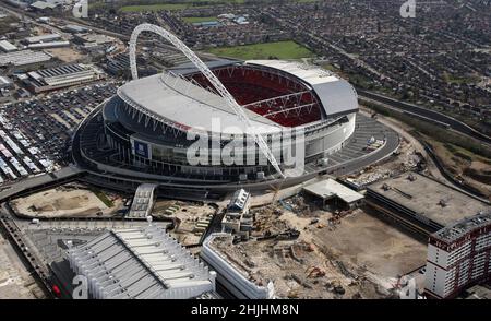 2007: Photo de dossier datée de mars 2007 d'une vue aérienne du nouveau stade Wembley dans le nord-ouest de Londres.Date de publication : dimanche 30 janvier 2022. Banque D'Images