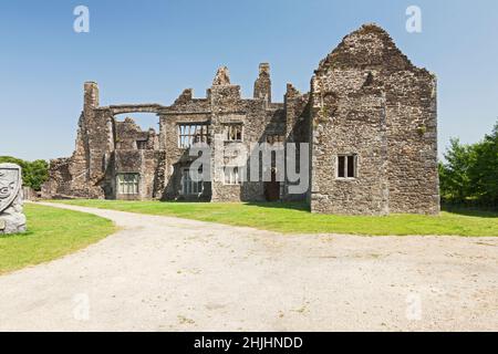 Ruines de l'abbaye de Neath (douzième siècle), Neath Port Talbot, pays de Galles du Sud, Royaume-Uni Banque D'Images