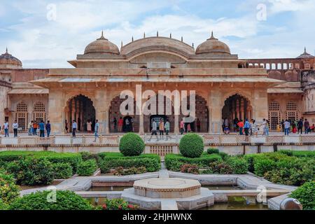 Jaipur, Rajasthan, Inde - 04 septembre 2021 : Sheesh mahal du fort Amber de Jaipur Banque D'Images