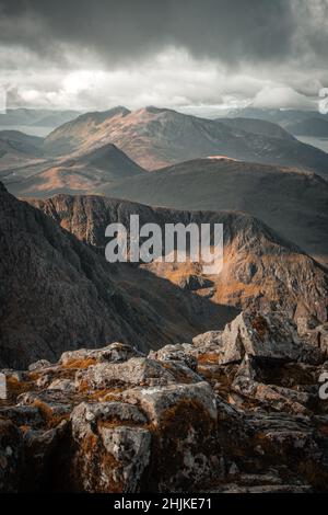 Vue sur les montagnes dans les Highlands écossais Banque D'Images