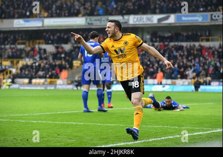 Wolf footballeur Diogo Jota célèbre son but Wolverhampton Wanderers v Leicester City au stade Molineux 19/01/2019 - English Premier League Banque D'Images