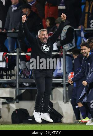Ville de Bochum, Allemagne.27th novembre 2021. Firo : 27th novembre 2021, Fuvuball, 1st Bundesliga, saison 2021/2022,VFL Bochum - SC Freiburg jubilation, finale jubilation entraîneur Thomas REIS, Bochum crédit: dpa/Alay Live News Banque D'Images