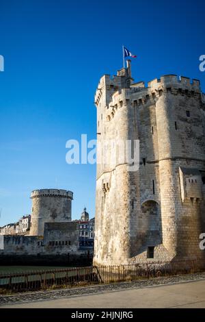 Tours historiques dans le vieux port de la Rochelle, France Banque D'Images