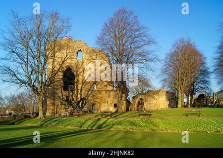 Royaume-Uni, Yorkshire du Nord, ruines et terrains du château de Knaresborough Banque D'Images