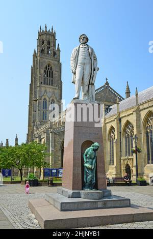 Le 'Stump' et statue de Herbert Ingram, Market Square, Boston, Lincolnshire, Angleterre, Royaume-Uni Banque D'Images