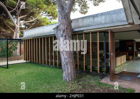 Casa Gomis par l'architecte Antoni Bonet Castellana, situé à El Prat de Llobregat (Barcelone).Également connu sous le nom de la Ricarda. Banque D'Images