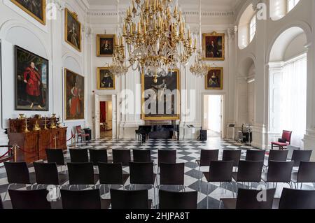 Salle blanche au Palais Wilanow - Varsovie, Pologne Banque D'Images