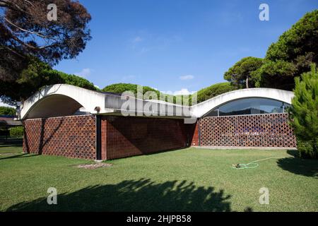 Casa Gomis par l'architecte Antoni Bonet Castellana, situé à El Prat de Llobregat (Barcelone).Également connu sous le nom de la Ricarda. Banque D'Images