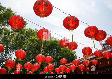 Pati - janvier 2022 : l'architecture du temple chinois se réfère à un type de structures utilisées comme lieu de culte du bouddhisme chinois, du taoïsme ou du folk chinois. Banque D'Images