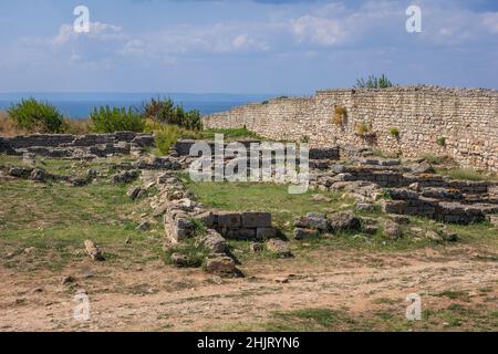 Vestiges de l'ancienne forteresse sur le cap de Kaliakra dans la région de Dobruja au sud de la côte nord bulgare de la mer Noire Banque D'Images