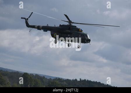 Starychi, Ukraine.20th septembre 2019.Hélicoptère ukrainien vu lors d'un exercice militaire conjoint Rapid Trident 2019 au Centre international pour le maintien de la paix et la sécurité de l'Académie nationale des forces terrestres près de Lviv.(Photo de Mykola TYS/SOPA Images/Sipa USA) crédit: SIPA USA/Alay Live News Banque D'Images