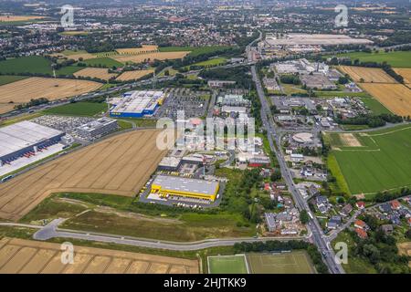 Vue aérienne, magasin de meubles IKEA Kamen, Deutsche Post DHL Logistik, Gewerbegebiet Unna Kamen, Afferde, Unna, Ruhrgebiet,Nordrhein-Westfalen, Allemagne Banque D'Images