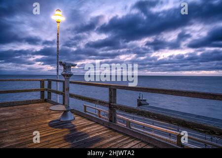 Sur seabridge Zinnowitz, usedom, allemagne Banque D'Images