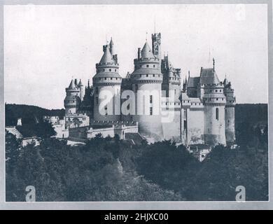 Le château de Pierrefonds. Oise. France (1925) Banque D'Images