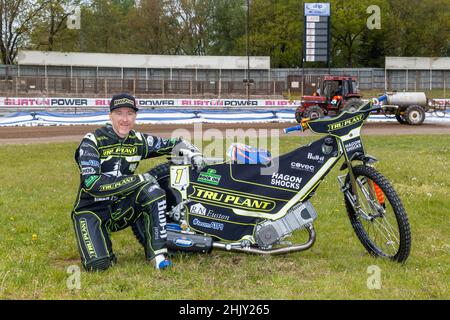 Jason Crump, trois fois champion du monde du circuit de course.Ipswich Witches Speedway, le jour de la presse.14 mai 2021. Banque D'Images