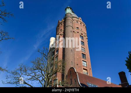 Wohnhaus, ehemaliger Wasserturm, Akazienallee, Westend, Charlottenburg, Berlin, Deutschland Banque D'Images