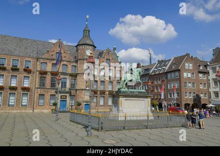 Rathaus, Jan-Wellem-Reiterdenkmal, Marktplatz, Düsseldorf, Nordrhein-Westfalen, Deutschland Banque D'Images