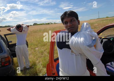 Rome, Italie 04/06/2006: Galicano di Roma, match de cricket entre Bangla Roma et Latina équipe valide pour le championnat de la série B.© Andrea Sabbadini Banque D'Images