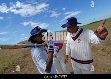 Rome, Italie 04/06/2006: Galicano di Roma, match de cricket entre Bangla Roma et Latina équipe valide pour le championnat de la série B.© Andrea Sabbadini Banque D'Images