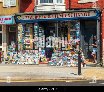 The Book and film Exchange une boutique de livres de charité à Darlington Banque D'Images