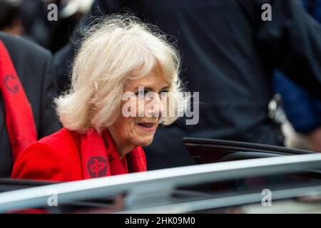 Londres, Royaume-Uni.1 février 2022.La duchesse de Cornwall quitte Chinatown après une visite pour célébrer le nouvel an lunaire, l'année du tigre.Credit: Stephen Chung / Alamy Live News Banque D'Images