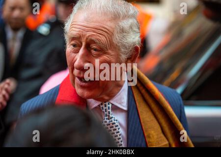 Londres, Royaume-Uni.1 février 2022.Le Prince de Galles rencontre des foules à Chinatown lors d'une visite pour célébrer le nouvel an lunaire, l'année du tigre.Credit: Stephen Chung / Alamy Live News Banque D'Images