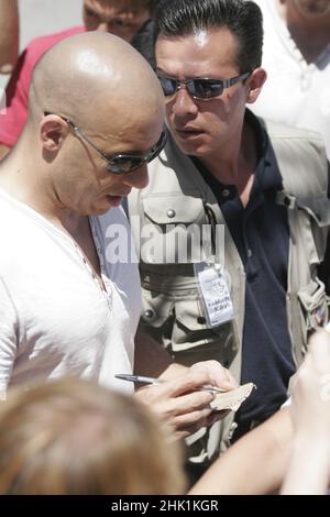 Vin Diesel et Paul Walker, pendant le tournage de Fast and Furious en 2008 à Magdalena de Kino, Mexique (photo de Luis Gutierrez/Norte photo) vin Diesel y Paul Walker, durante la filacion de Rapido y Furioso en 2008 en Magdalena de Kino, Mexique (photo de Luis Gutierrez/Norte photo) Banque D'Images