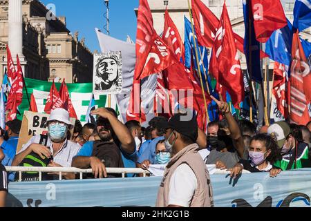 Ciudad de Buenos Aires, Argentine.1st févr. 2022.Les manifestants de la marche réclamant la démocratisation de la justice.(Credit image: © Esteban Osorio/Pacific Press via ZUMA Press Wire) Banque D'Images