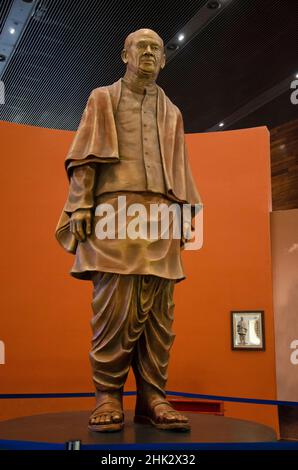 Réplique de la statue de l'unité à l'intérieur. Statue de Vallabhbhai Patel, premier vice-premier ministre et ministre de l'intérieur de l'Inde indépendante, Kevadiya Banque D'Images