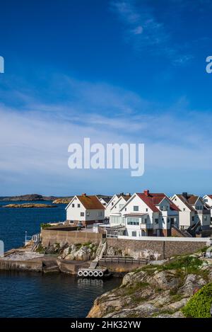 Suède, Bohuslan, île de Tjorn, Ronnang, village et port Banque D'Images