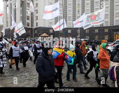 Non exclusif : KIEV, UKRAINE - 01 FÉVRIER 2022 - les participants du mouvement #SaveFOP se rassemblent à l'extérieur de la Verkhovna Rada d'Ukraine, Kiev, capitale de Banque D'Images