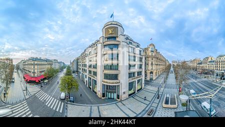 France - Paris (75) Mars 2020.Première semaine de confinement en raison de l'épidémie de coronavirus.Ici, les champs Elysées au niveau de l'avenue George V. Banque D'Images