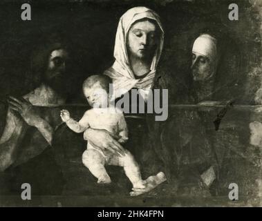 La Vierge Marie avec bébé Jésus, Saint Anna et Saint Jean le Baptiste, peinture de l'artiste italien Giovanni Bellini, Urbino, Italie 1920s Banque D'Images