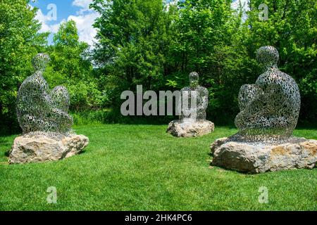 Grand Rapids, MI États-Unis - 30 mai 2016 : Je vous, elle ou il, l'art de Meijer Gardens Park Banque D'Images