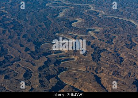 Des rivières sèches serpentant à travers les montagnes autour de Salalah, Oman, Moyen-Orient Banque D'Images