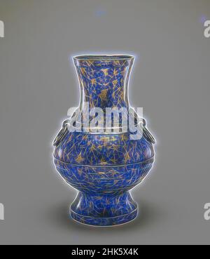 Inspiré par le vase sous la forme d'un bateau à vin archaïque avec poignées en anneau, chinois, dynastie Qing, 1644–1911, période Kangxi, 1662–1722, à la période Qianlong, 1736–1795, 18th siècle, Bronze avec dorure, Chine, Asie, conteneurs, travail des métaux, 21 3/4 x 12 po. (55,2 x 30,5 cm, repensé par Artotop. L'art classique réinventé avec une touche moderne. Conception de lumière chaleureuse et gaie, de luminosité et de rayonnement de lumière. La photographie s'inspire du surréalisme et du futurisme, embrassant l'énergie dynamique de la technologie moderne, du mouvement, de la vitesse et révolutionne la culture Banque D'Images