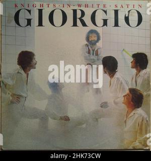 Couverture Vintage vinyle - Giorgio Moroder - Knights in White Satin 00001 Banque D'Images