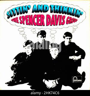 Couverture Vintage vinyle - Spencer Davis Group, The - Sittin'and Thinkin' - EP - UK - 1964 Banque D'Images