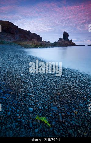 Djuponalonssandur au coucher du soleil, péninsule de Snaefellsnes, parc national de Snaefellsjoekull, ouest de l'Islande, Islande Banque D'Images