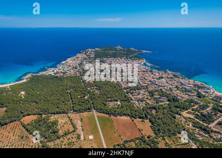 Vue aérienne, Cala Agulla et Cala Rajada avec vue sur la mer, Iles Baléares, Majorque, Capdepera, Iles Baléares,Espagne, Baie, Cala Literes, Cala Ratja Banque D'Images