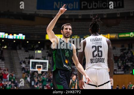 Badalona, Espagne.3rd févr. 2022.Guillem vives de Joventut Badalona pendant l'Eurocup 7 jours de match entre le Club Joventut Badalona et le Partizan NIS Belgrade au Palau Olimpic de Badalona à Barcelone.(Image de crédit : © David Ramirez/DAX via ZUMA Press Wire) Banque D'Images