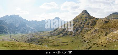 Passe de selle dans le parc national de Durmitor Banque D'Images